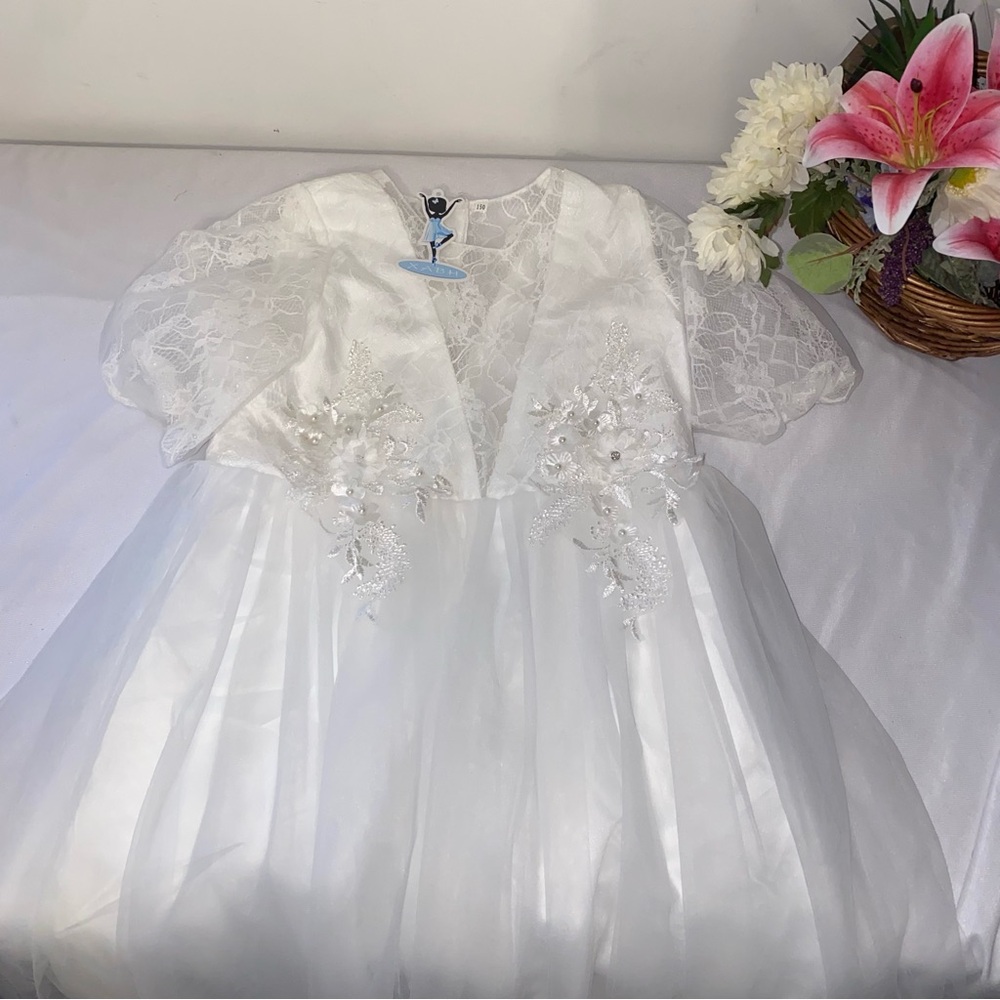 Elegant White Lace Kids Formal Dress